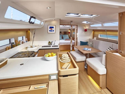 Velero Jeanneau Sun Odyssey 440 · 2023 · Corcho XV (1)