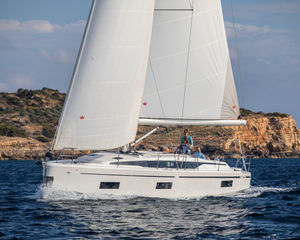 Bavaria C42
