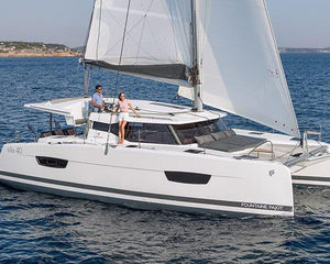 Fountaine Pajot Isla 40