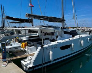 Fountaine Pajot Astrea 42