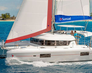 Lagoon 42