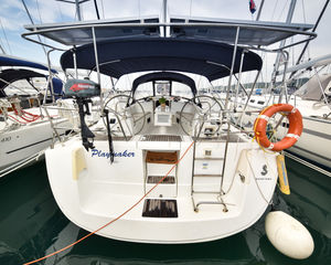 Beneteau Oceanis 43