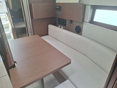 Voilier Beneteau Oceanis 38.1 · 2024 (0)