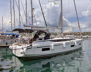 Bavaria C42