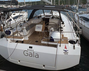 Bavaria C42