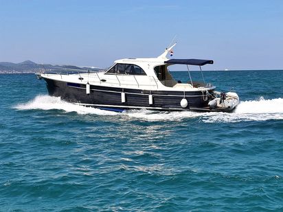 Bateau à moteur Sas Vektor Adriana 44 · 2020 (0)
