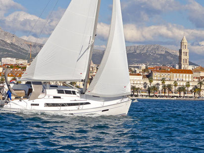 Velero Bavaria Cruiser 37 · 2018 (0)