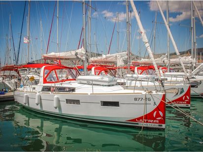 Sailboat Beneteau Oceanis 35 · 2016 (0)