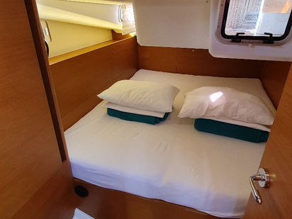 Sailboat Jeanneau Sun Odyssey 440 · 2019 · XOXO (1)