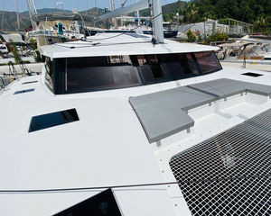 Fountaine Pajot Astrea 42