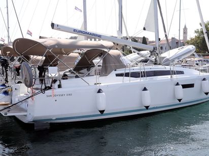 Sailboat Jeanneau Sun Odyssey 380 · 2025 (0)