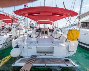 Beneteau Oceanis 38