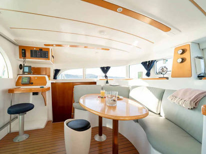 Katamaran Lagoon 380 · 2004 · Twin Star (1)