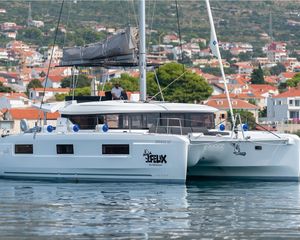 Lagoon 46
