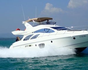 Azimut 55 Fly