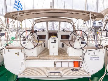 Sailboat Jeanneau Sun Odyssey 410 · 2023