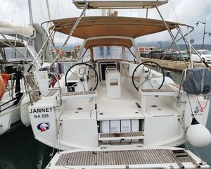 Beneteau Oceanis 38.1
