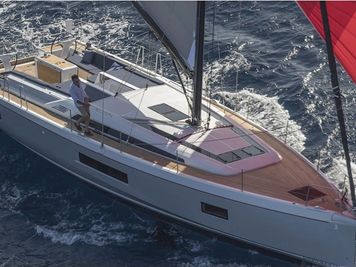 Zeilboot Beneteau Oceanis 51.1 · 2022