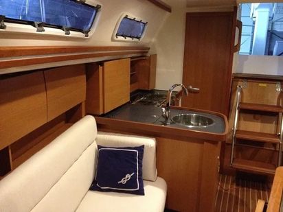 Sailboat Hanse 325 · 2013 · Eliza (3)