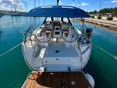 Sailboat Bavaria Cruiser 34 · 2020 (0)