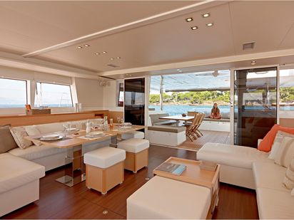 Catamaran Lagoon 620 · 2017 · Joy de vie (1)