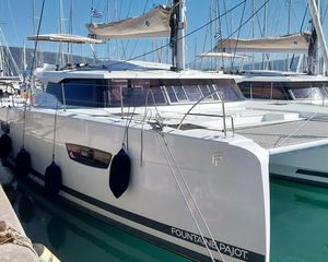 Fountaine Pajot Astrea 42