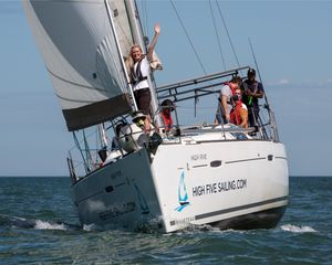 Beneteau Oceanis 43