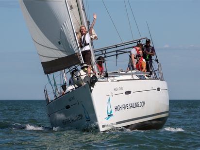 Voilier Beneteau Oceanis 43 · 2010 (0)