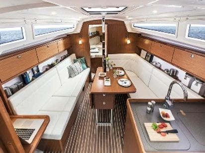 Sailboat Bavaria Cruiser 34 · 2023 · EIGHTEEN (1)