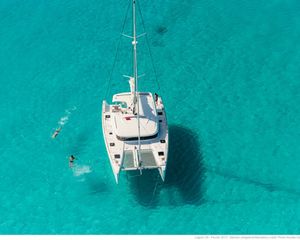 Lagoon 39
