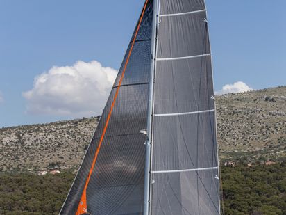 Catamarano Excess 15 · 2023 · ISSA (1)