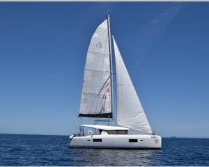 Lagoon 42