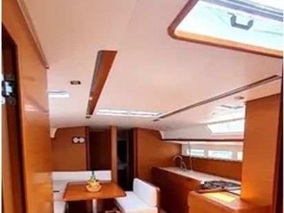 Sailboat Jeanneau Sun Odyssey 519 · 2019 · Aquaholic (1)