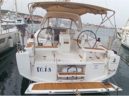 Sailboat Beneteau Oceanis 35.1 · 2019 (0)