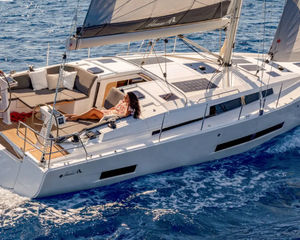 Hanse 410