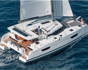 Fountaine Pajot Isla 40