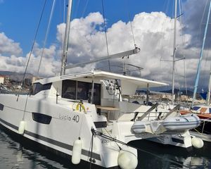 Fountaine Pajot Lucia 40 OV