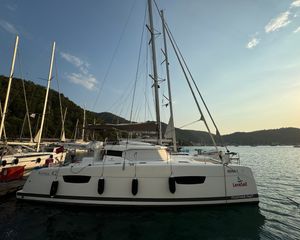Fountaine Pajot Astrea 42