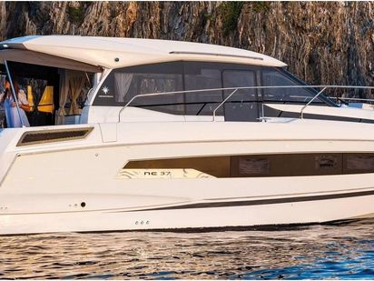 Motorboat Jeanneau NC 37 · 2022 · Aurora (0)