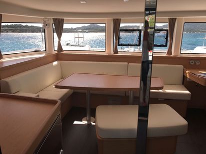 Catamaran Lagoon 42 · 2017 · Benetnash II (MAR) (1)