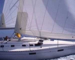 Beneteau Oceanis 370