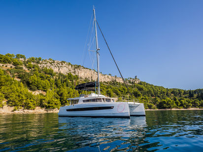 Catamaran Bali 5.4 · 2022 · OCEAN LOUNGE (1)