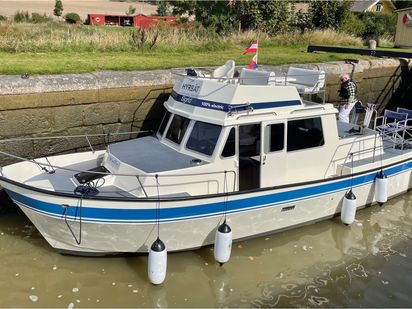 Bateau à moteur Husky Dane · 2021 (0)