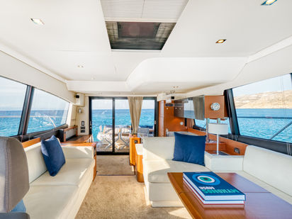 Motorboat Jeanneau Prestige 550 Fly · 2013 · Maya (1)