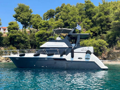 Bateau à moteur Carver Yachts Carver 356 · 2000 (0)