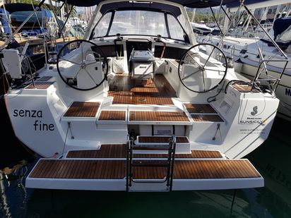 Voilier Beneteau Oceanis 48 · 2018 (0)