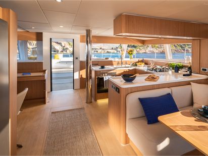 Catamaran Bali 5.8 · 2025 · LUMA (1)
