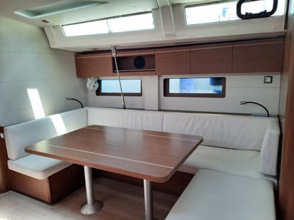 Velero Beneteau Oceanis 51.1 · 2023 · Senza Confini II (1)