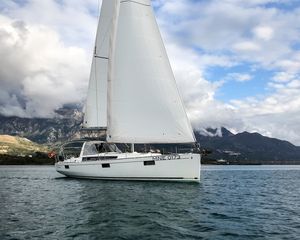 Beneteau Oceanis 48