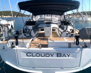 Beneteau Oceanis 51.1